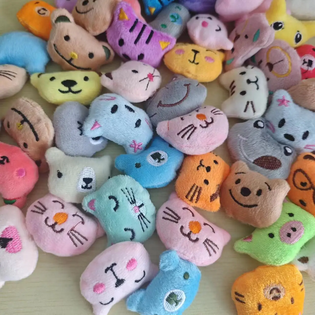 Claw Crane Machine - Boneka Mewah Hewan Lucu Mini 5-6Cm